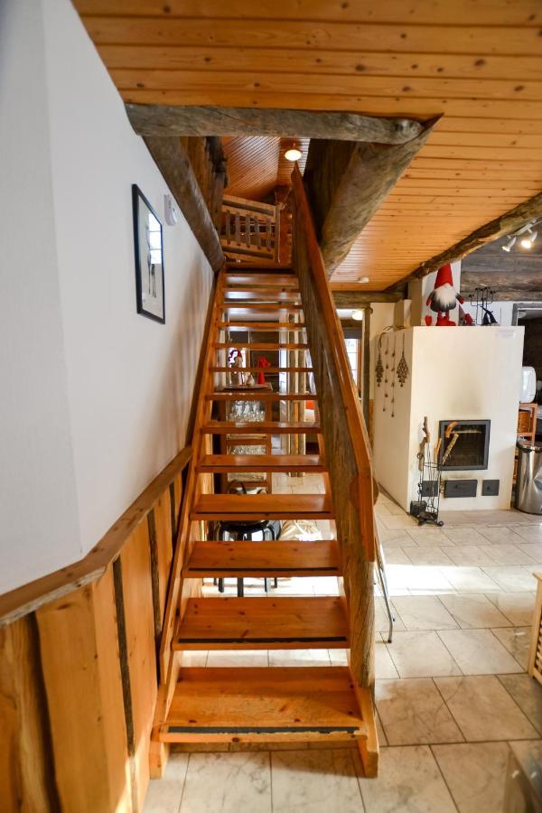 Yllaeshilla Cottage Akaslompolo Ngoại thất bức ảnh